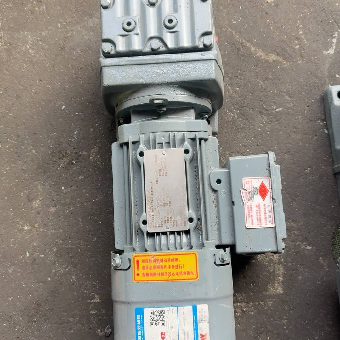 议价-出售SEW-EURODRIVE减速电机，型号R37 DRS7