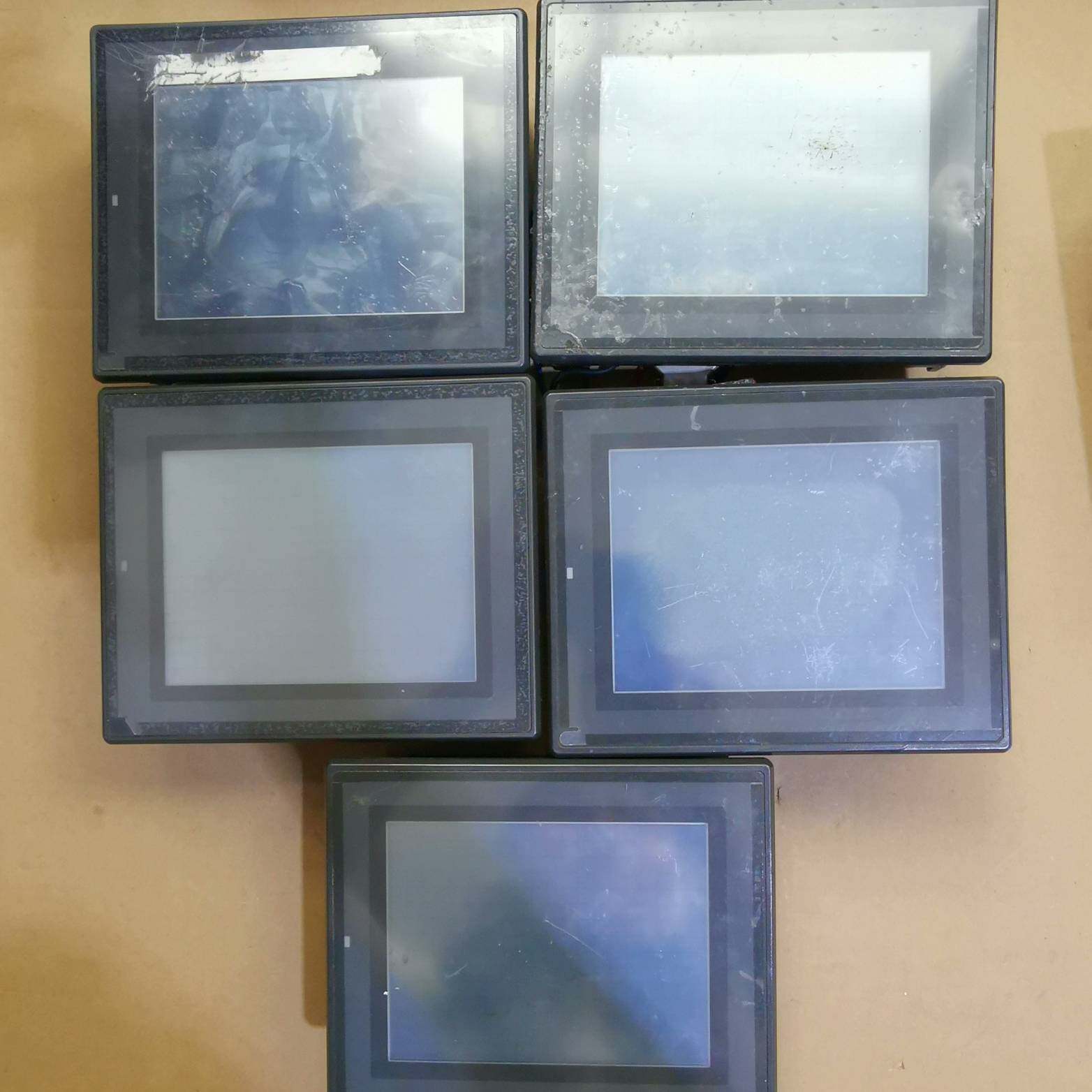 议价-基恩士触摸屏VT2-5SB