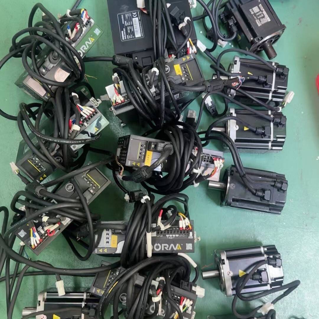 议价-东菱伺服，750W、DS2P-08AS、电机DM1M-08A