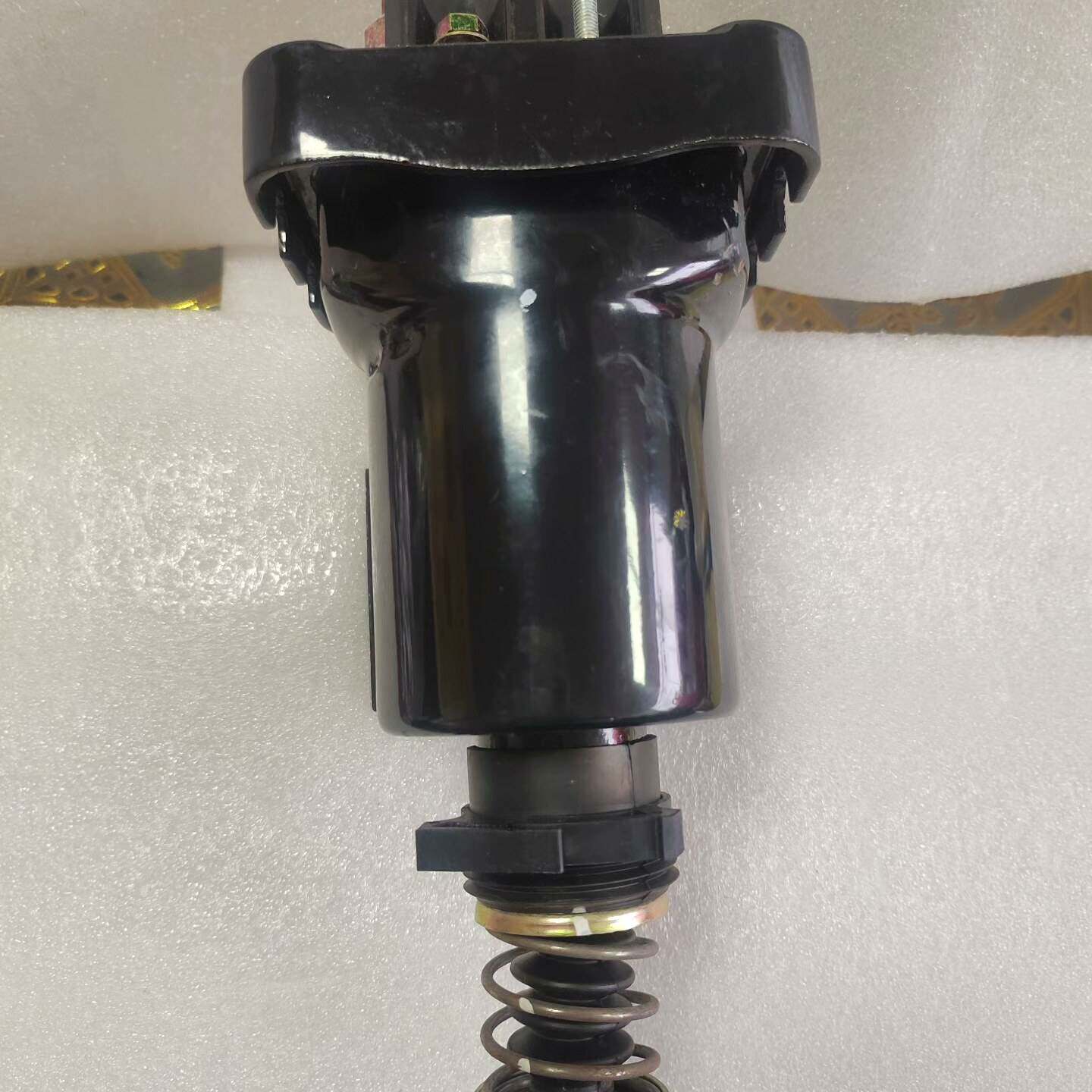 议价-全新：卡特启动马达24V磁力开关3383453