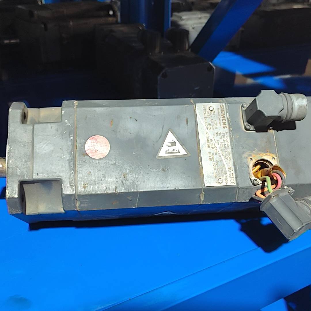 议价-1FT6044-1AF71-3AG1，德国原装进口，拆机品