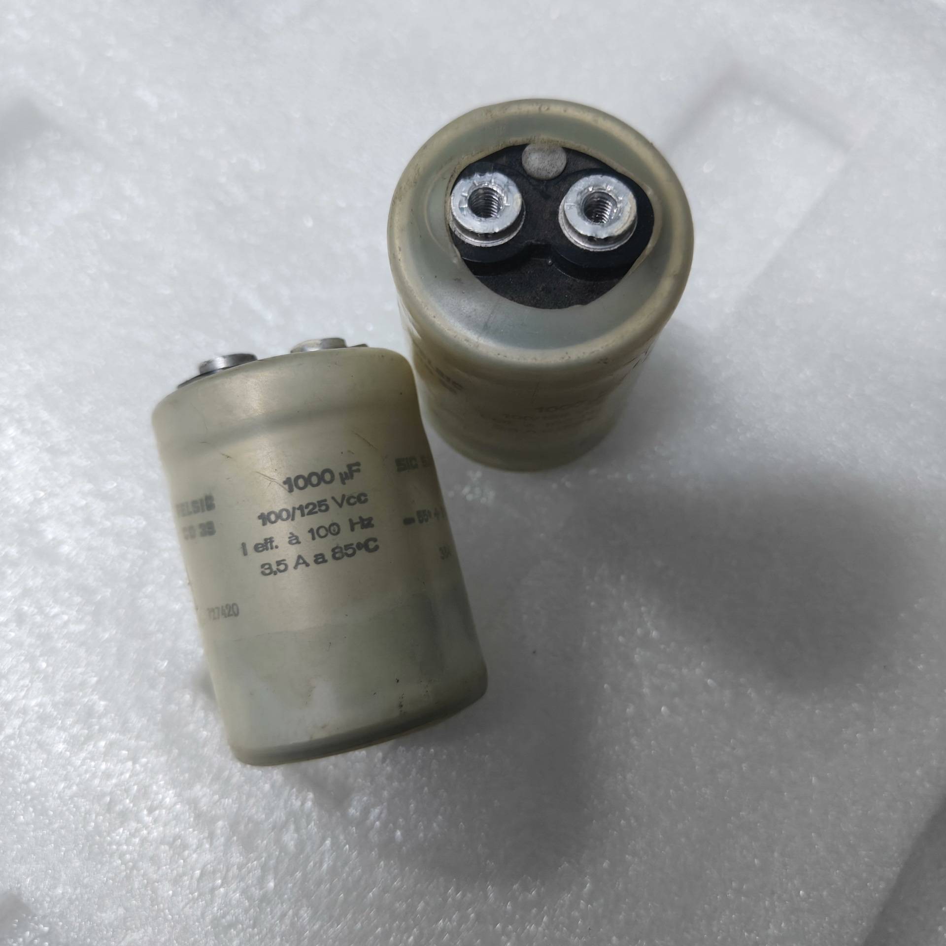 议价-FELSIC CO39 1000UF100/125Vcc10