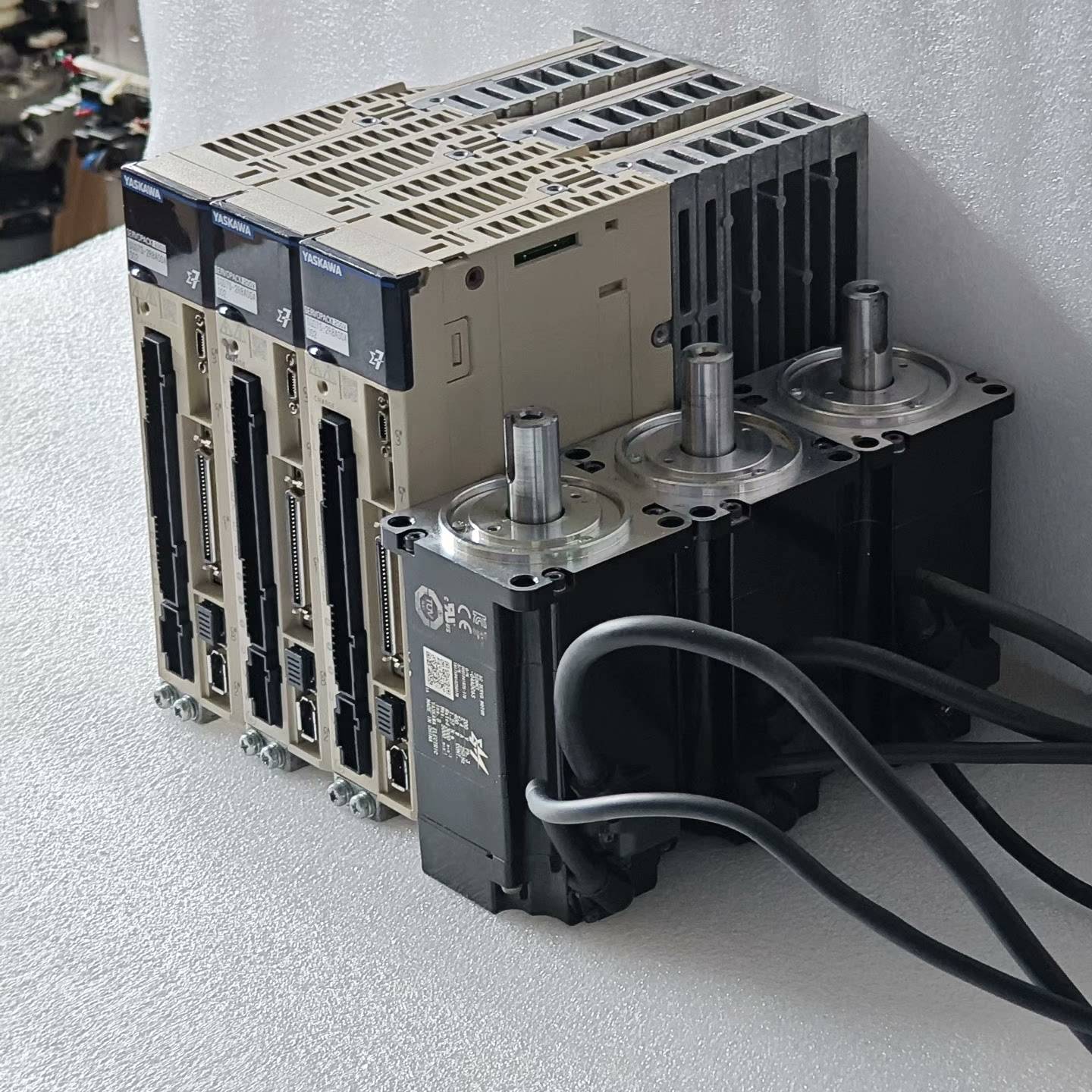 议价-SGD7S-2R8A00002驱动器