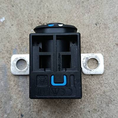 议价-拆机奔驰新能源互感熔断器，型号:MERCEDE