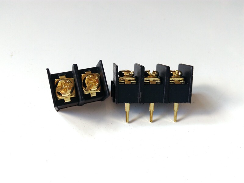 超大功率镀金接线端子 脚距10mm 2p 3p 可并接 铜脚 镀金