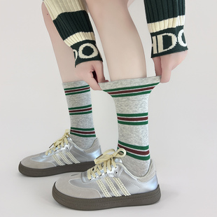 美式 袜子女秋冬时尚 复古 早秋色调 条纹中筒 感觉 初秋vintage