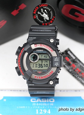 卡西欧G-SHOCK FROGMAN DW-8200-1A原年初版二代蛙人限量全新结束
