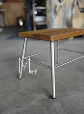 简约实木小板凳  可按尺寸定制 莫宁桌腿  NO:A012