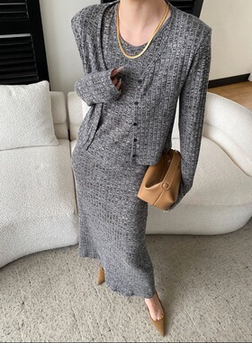 司南 松弛随性 慵懒坑条肌理长袖开衫背心半身裙三件套装 SN8645