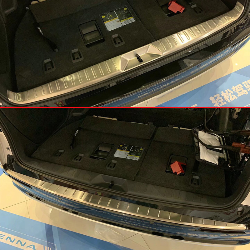 丰田赛那塞纳格瑞维亚后护板图片