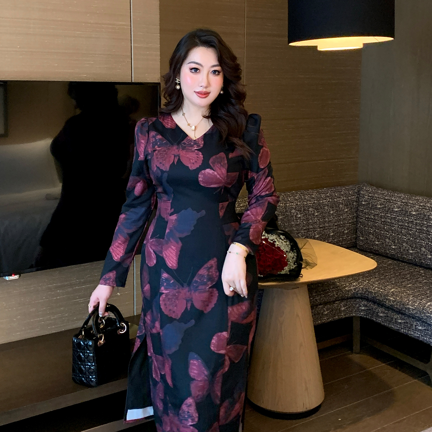 大码女装时尚优雅蝴蝶印花连衣裙