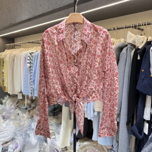 时尚 2026春夏新款 气质优雅V领飘带衬衫 女士长袖 上衣2603 花色法式