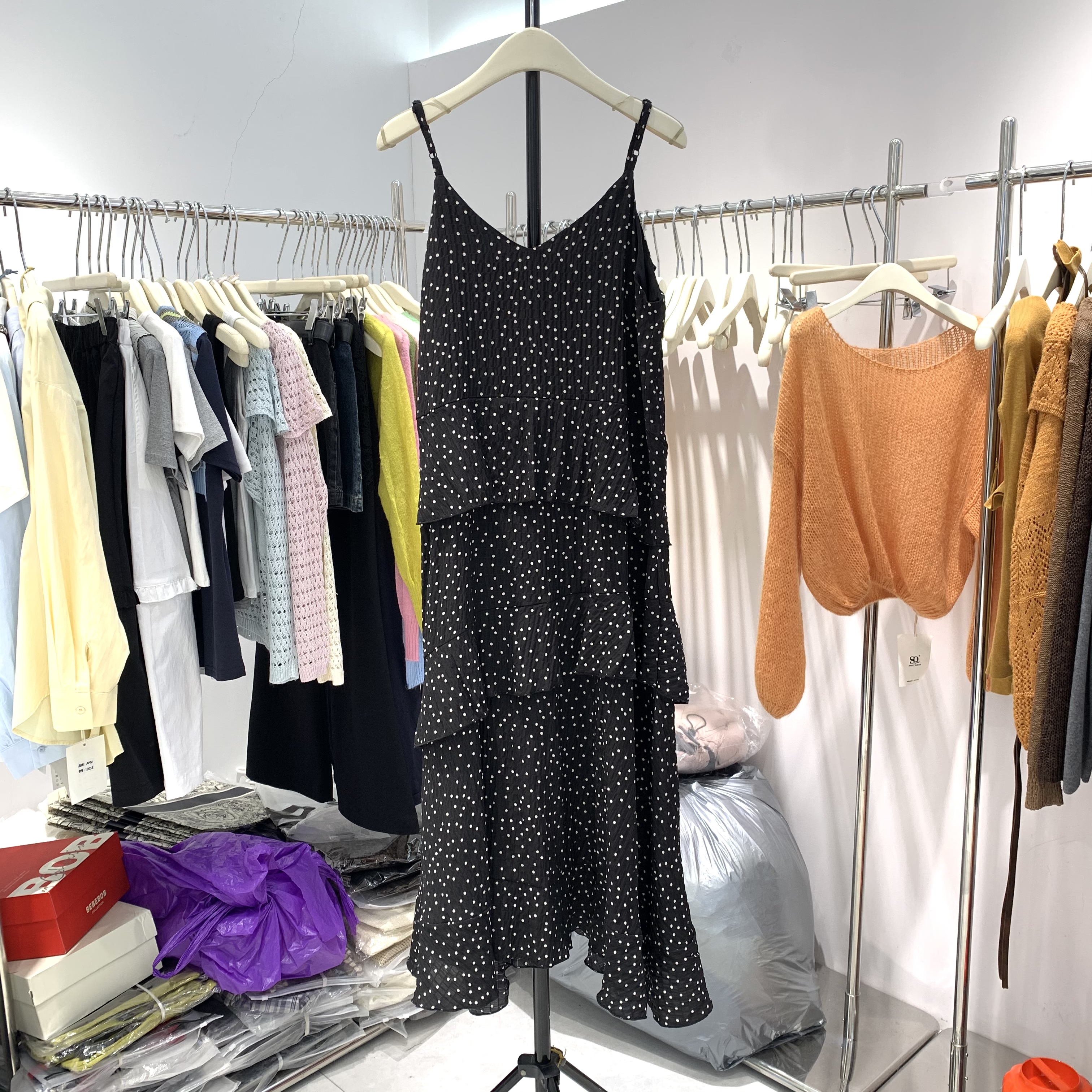 2025春夏季女清新甜美花边v领吊带裙波点印花蛋糕裙连衣裙子88129