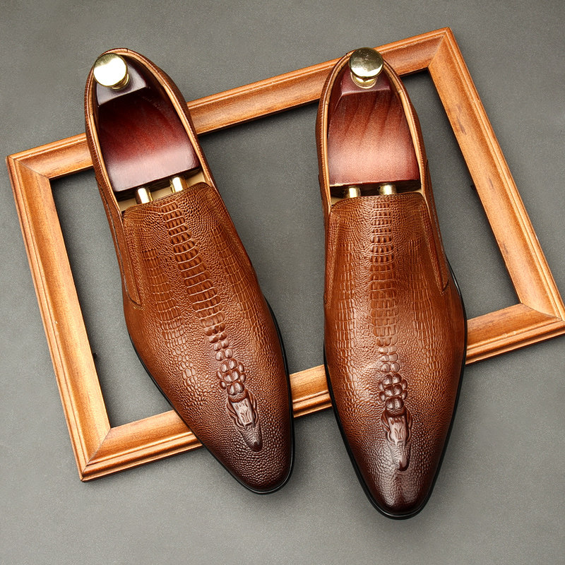 NEW SET OF FOOT MENS LEATHER SHOES MENS SPRING AND AUTUMN LEATHER BRITISH FORMAL WEAR BUSINESS CASUAL POINTED TOE BREATHABLE MENS SHOES WEDDING SHOES