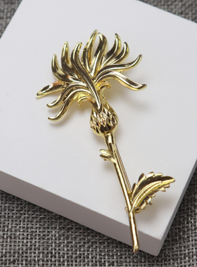 中古vintage海报款康乃馨花朵胸针别针打标TRI复刻FARL服装配饰