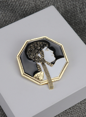 复刻法国大师Erte70年代作品 女冒险家手工珐琅胸针领针服装配饰