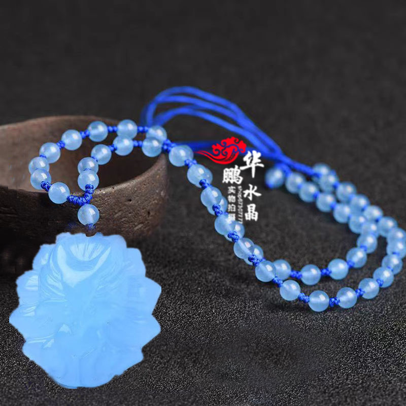 蓝水晶九尾狐吊坠桃花