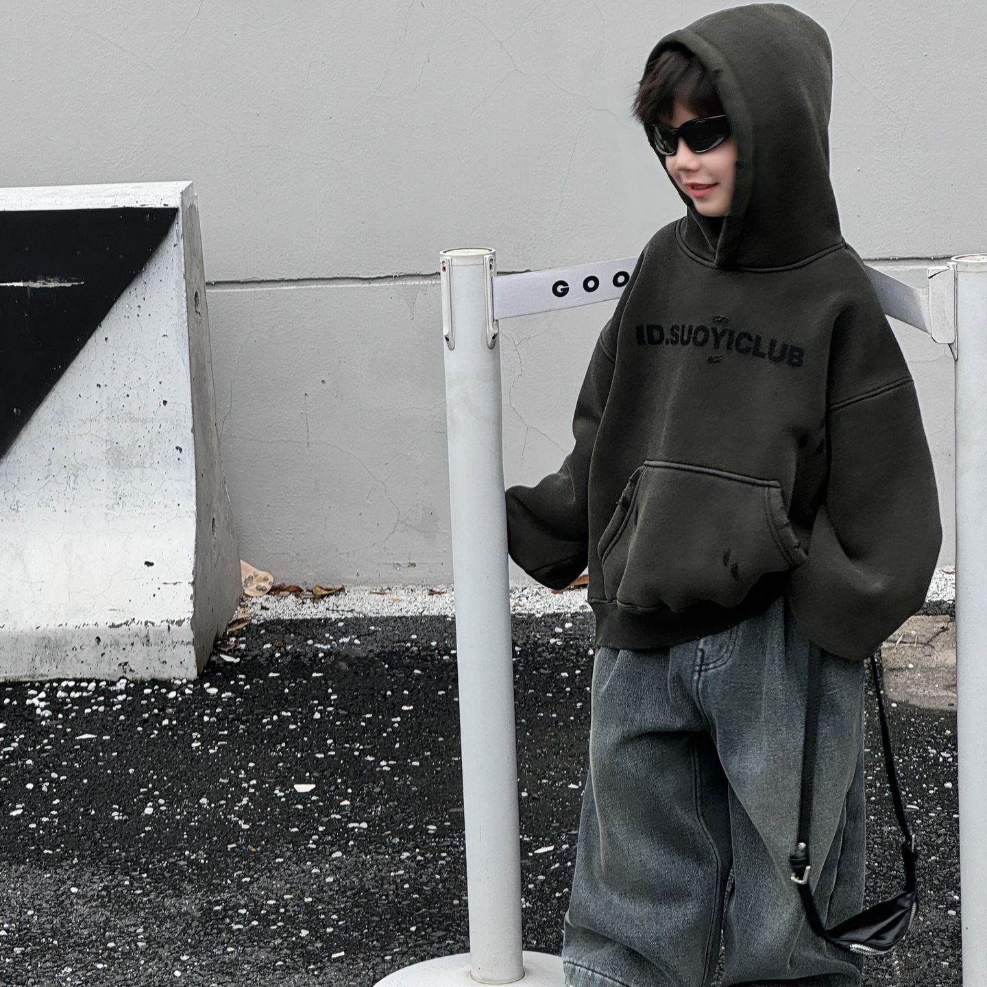 男童百搭复古美式印花加绒卫衣