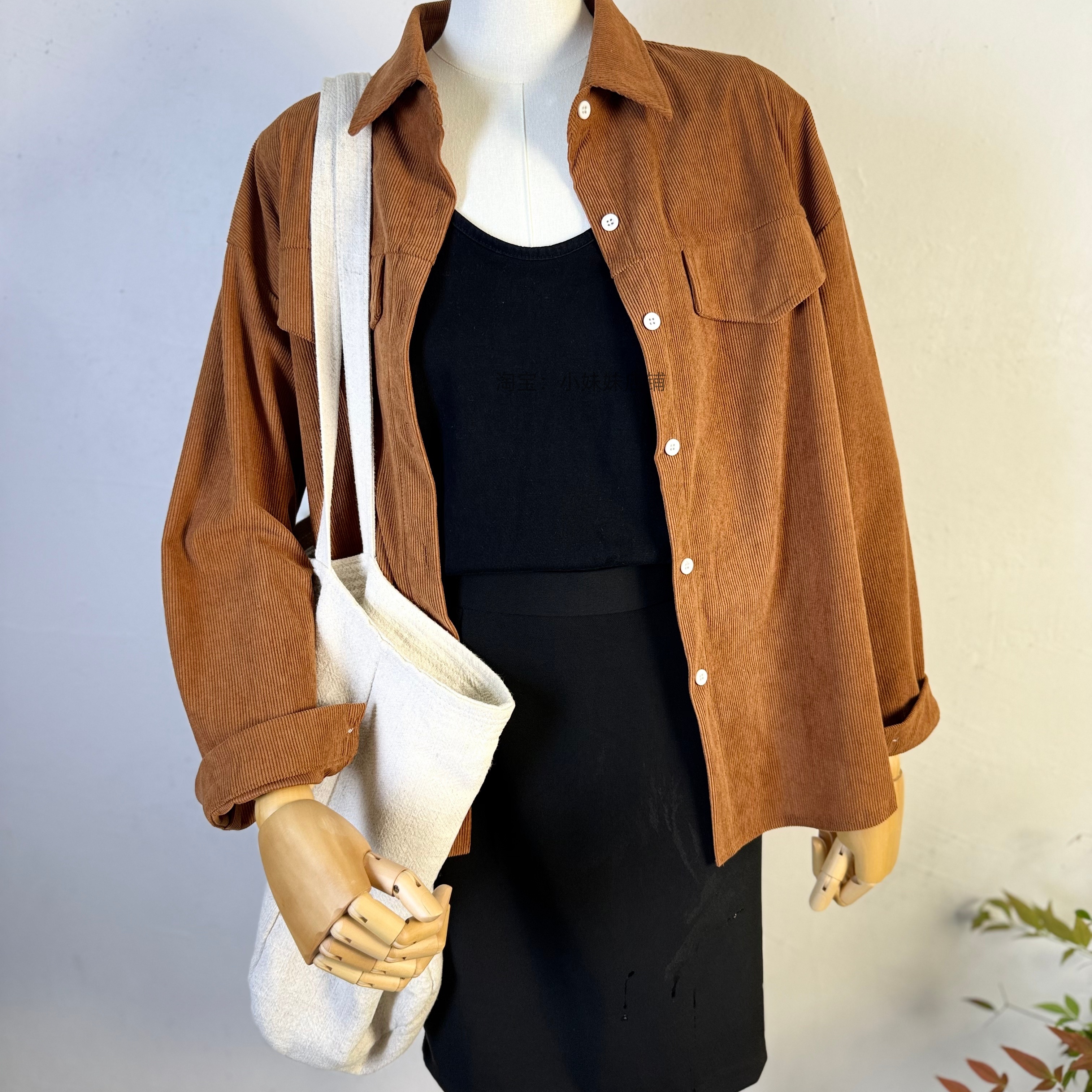 小妹妹原创实拍秋季新款复古灯芯绒长袖衬衫外套小个高端咖色衬衣