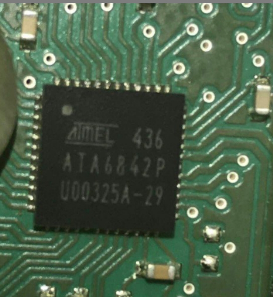 ATA6842C 大众迈腾电子手刹电脑板 显示 易损驱动IC芯片