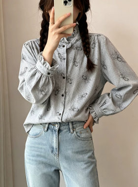 春秋木耳边领磨毛印花长袖衬衫女