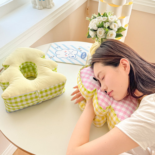 卡通冰丝小树午睡枕抱枕办公室午休神器小学生趴睡枕头趴趴枕夏季
