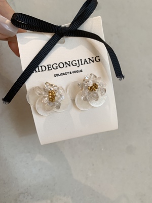 0326新品Atelier Koa 日本手工制作天然贝壳水晶花朵度假风耳环