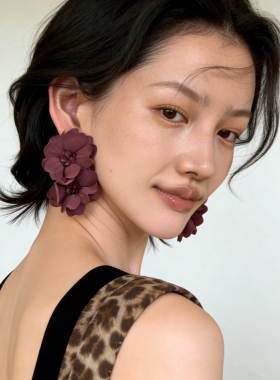 0326新品Atelier Koa 日本手工制作毛毡复古紫色花朵流苏耳环