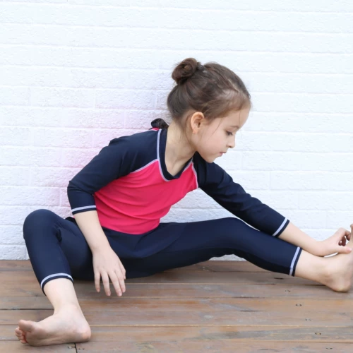 Солнцезащитный крем, раздельный лонгслив, штаны, пляжный купальник, комплект