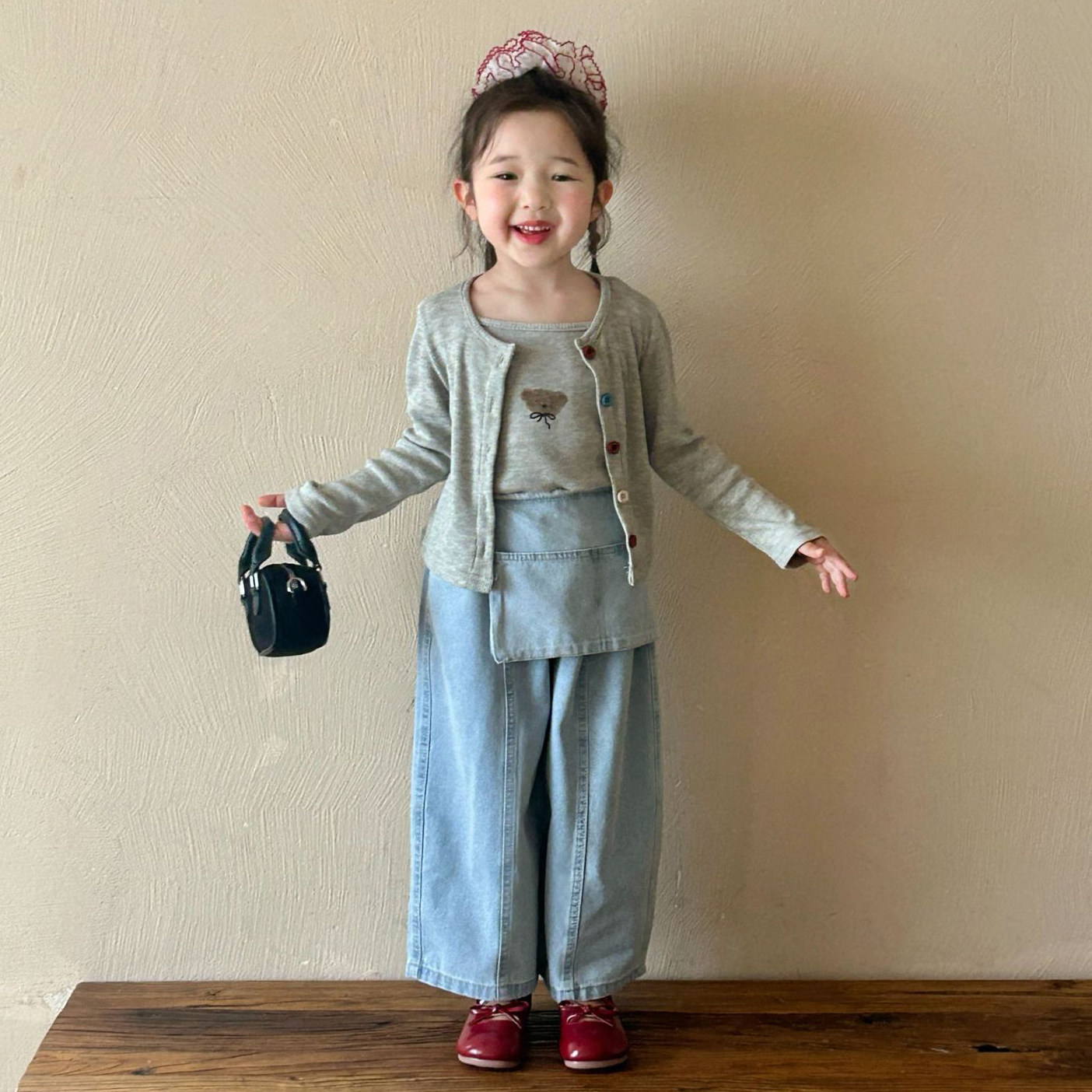 女童长袖T恤开衫吊带两件套设计师小熊小女孩外套2025春季新款韩