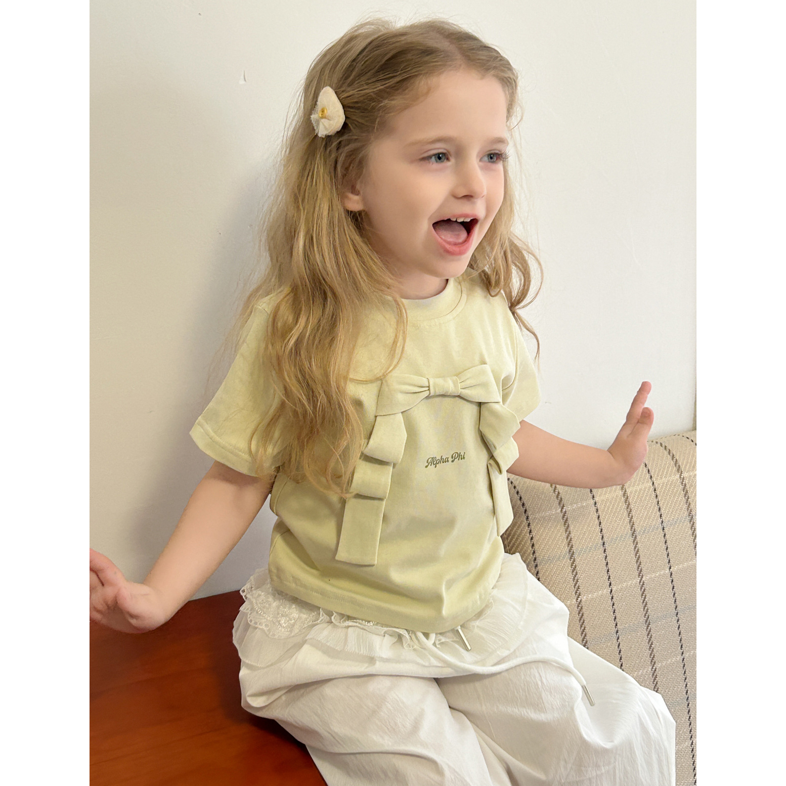 女童t恤短袖修身可爱立体蝴蝶结