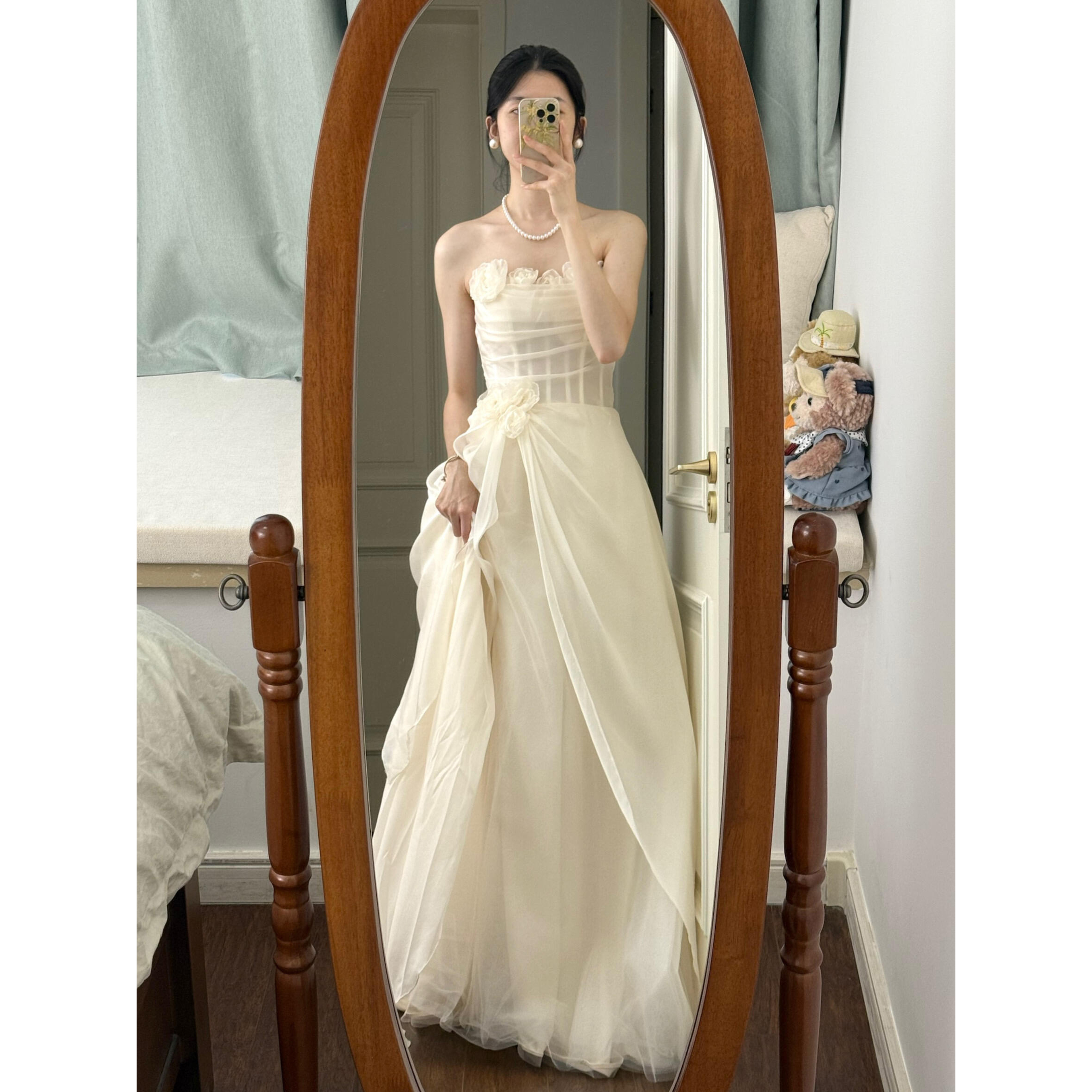 法式抹胸轻婚纱缎面长款大摆裙伴娘裙新娘高级感气质礼服超仙轻奢