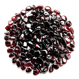 蓝绚丽酒红色石榴石碎石 小颗粒碎石 石榴石原石装饰材料