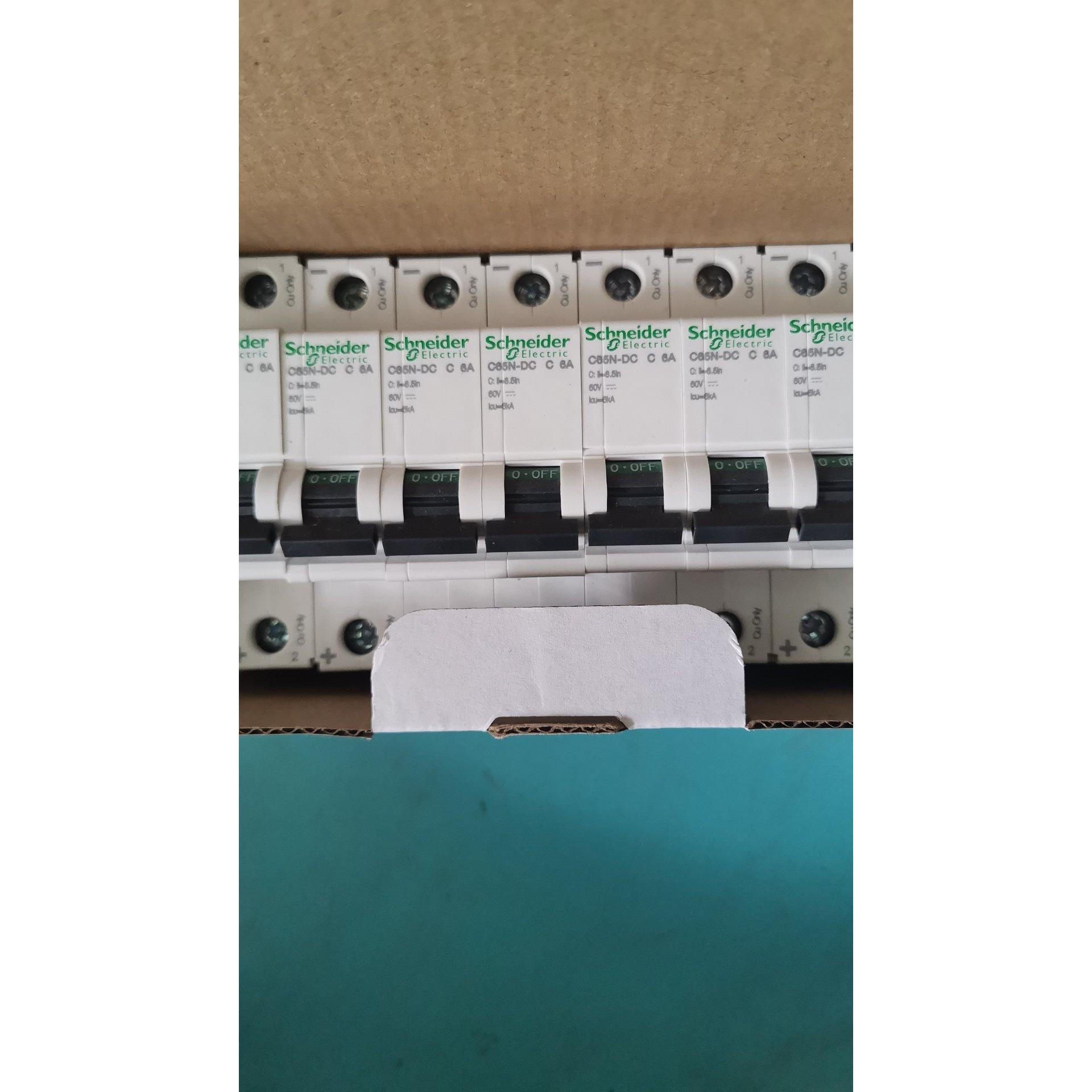 议价iC65N DC 1P C 6A A9N18106微型断路器