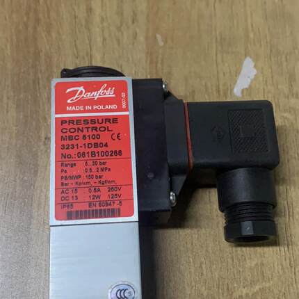 议价Danfoss  MBC 5100  061B100266  传器