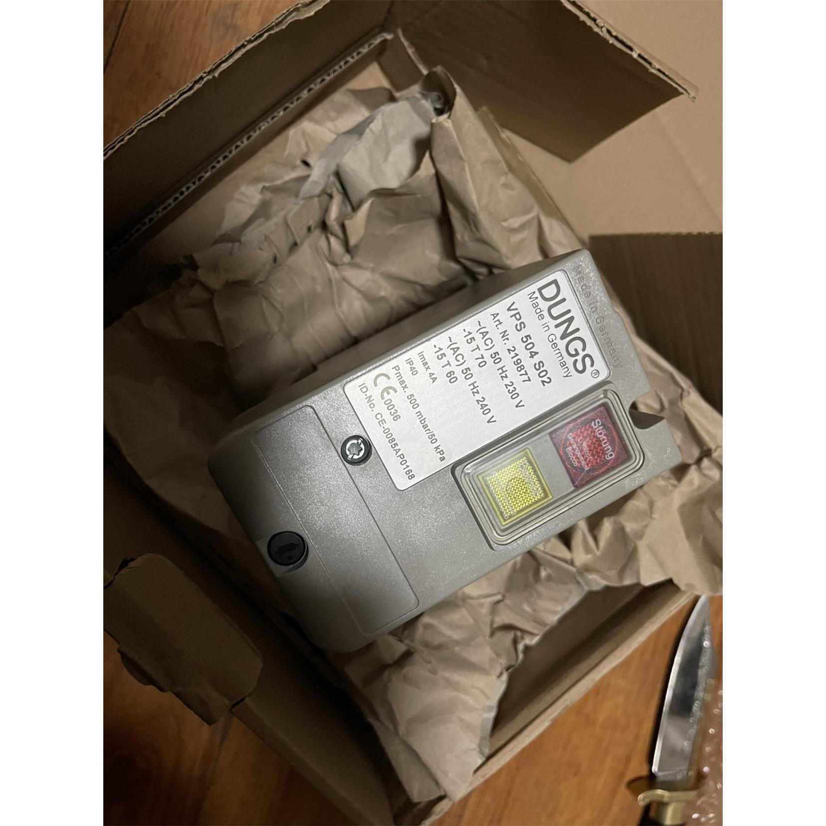 议价冬斯VPS504 S02检漏仪