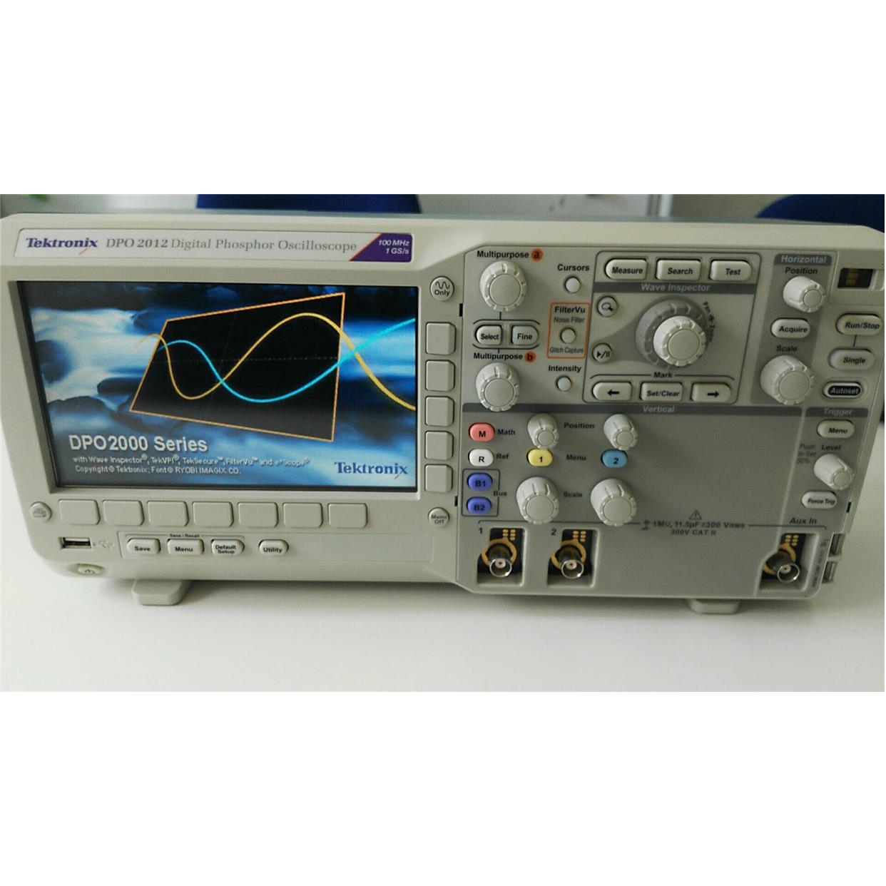议价Tektronix DPO2012B 泰克DPO2014B数字荧光示波器