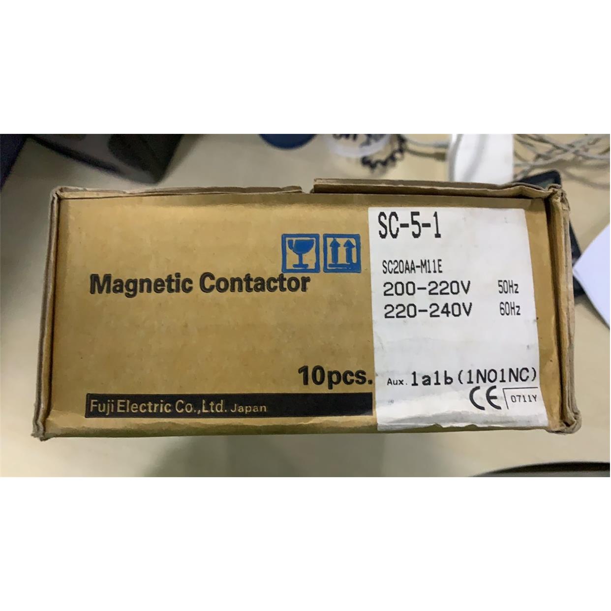 议价接触器SC-5-1 SC20AA-M11E 1a1b1NO1NC) AC220V