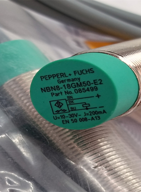 圆柱形接近开关NBN8-18GM50-E2直流三线PNP常开电感式传感器现货