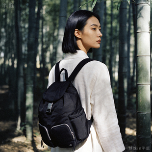 半庭 · CALVIN KLEIN 通勤校园风双肩包 大号 女款4K3214G UB1