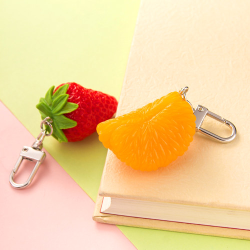 创意仿真水果钥匙扣挂件