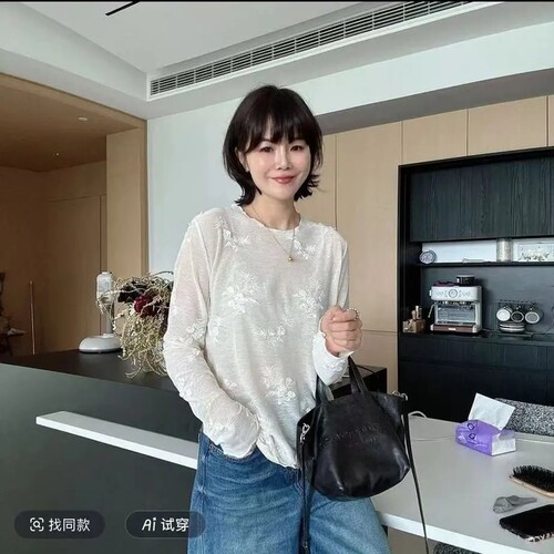 蕾丝刺绣长袖内搭外穿打底T恤女