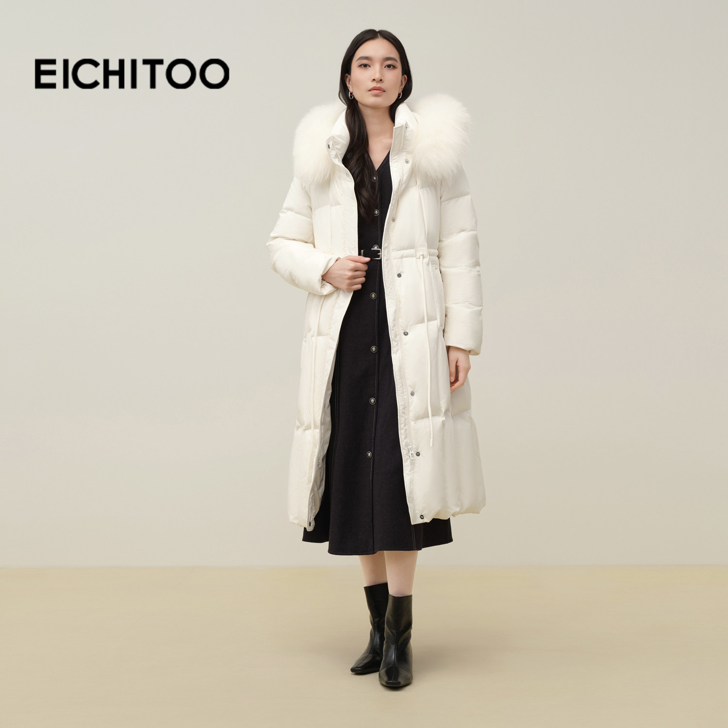 爱居兔可脱卸大毛领长款羽绒服女2025年冬季新款气质温柔连帽外套