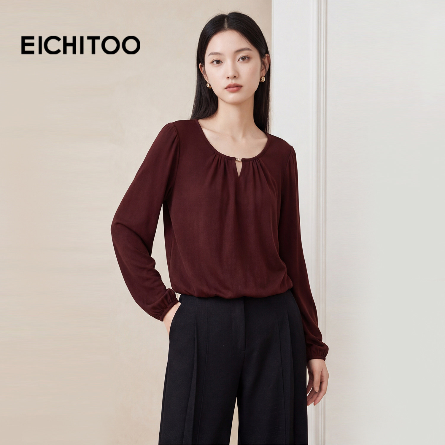 爱居兔宽松舒适打底衫女春秋新款时尚百搭长袖针织衫