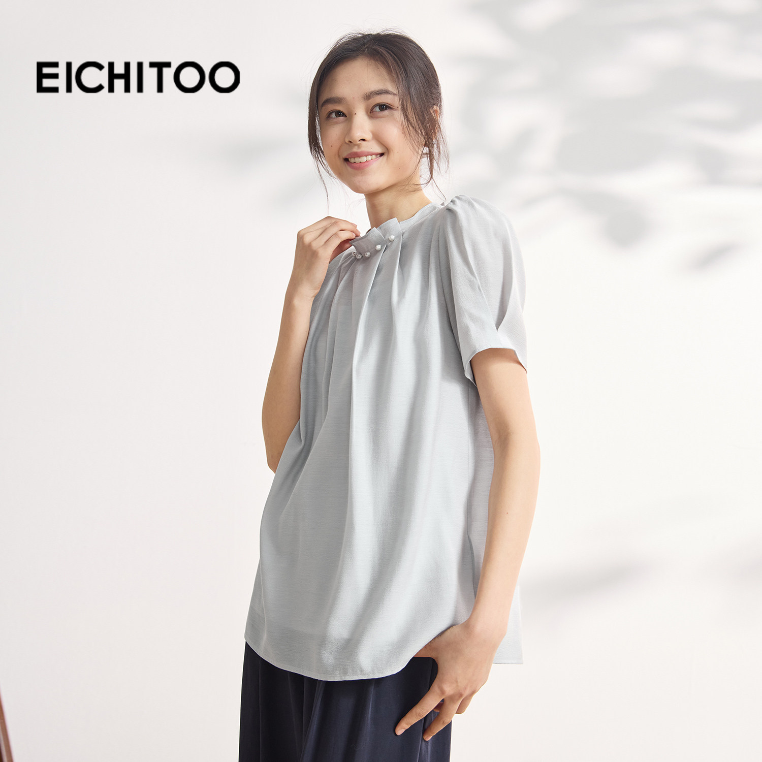 爱居兔含醋纤气质通勤法式衬衫女2026年夏季新款压褶立领雪纺衫