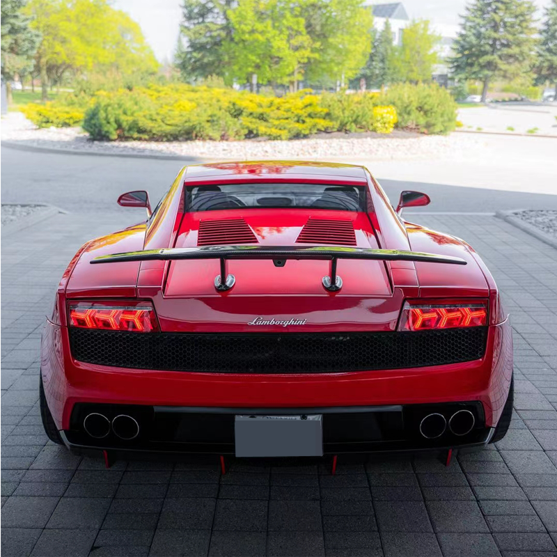 大尾翼改装赛道版兰博基尼碳纤维