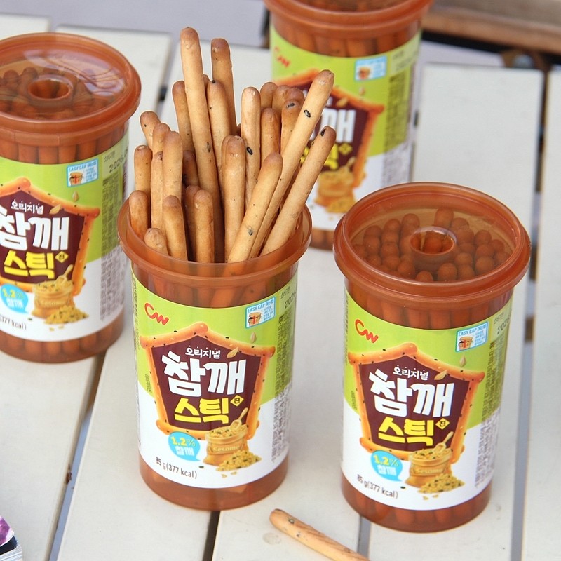 韩国进口CW青佑芝麻饼干棒手指饼干酥脆好吃休闲零食罐装85g