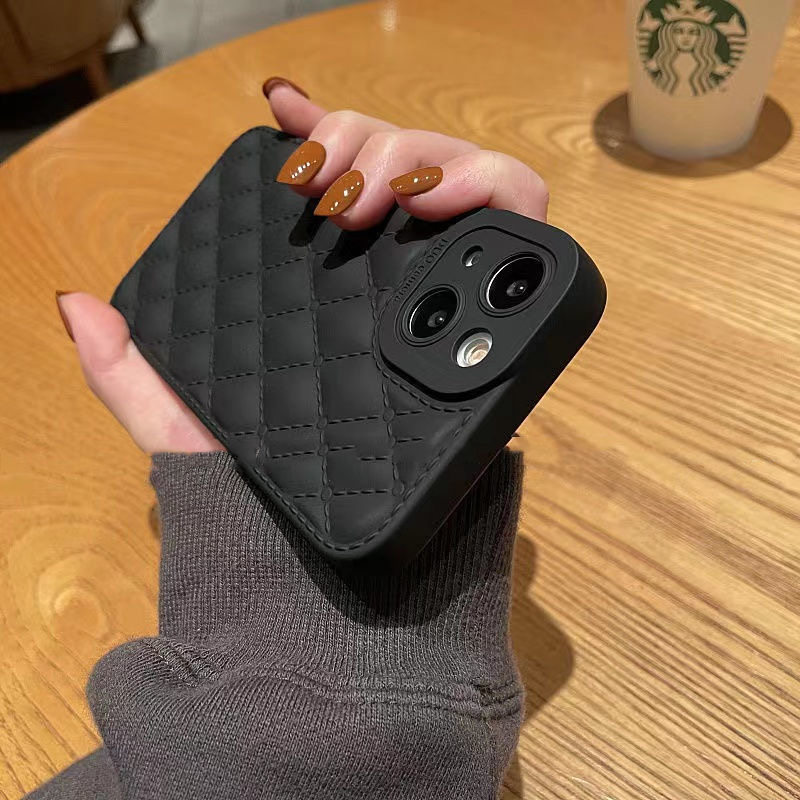 适用ins日韩肤感菱格iPhone13promax苹果11/12手机壳x/xr硅胶14软怎么看?