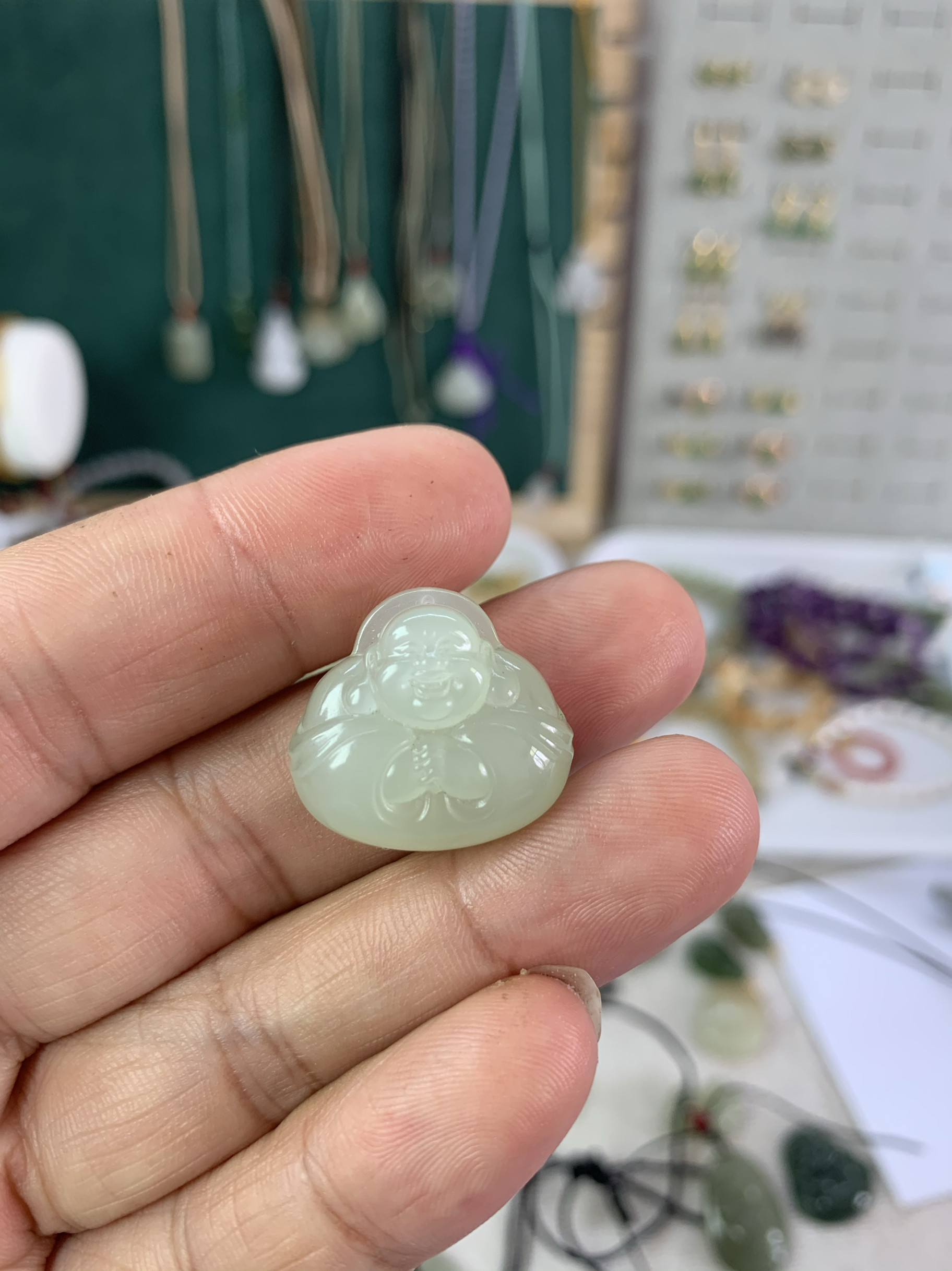 和田玉高冰 起荧光 宝宝佛