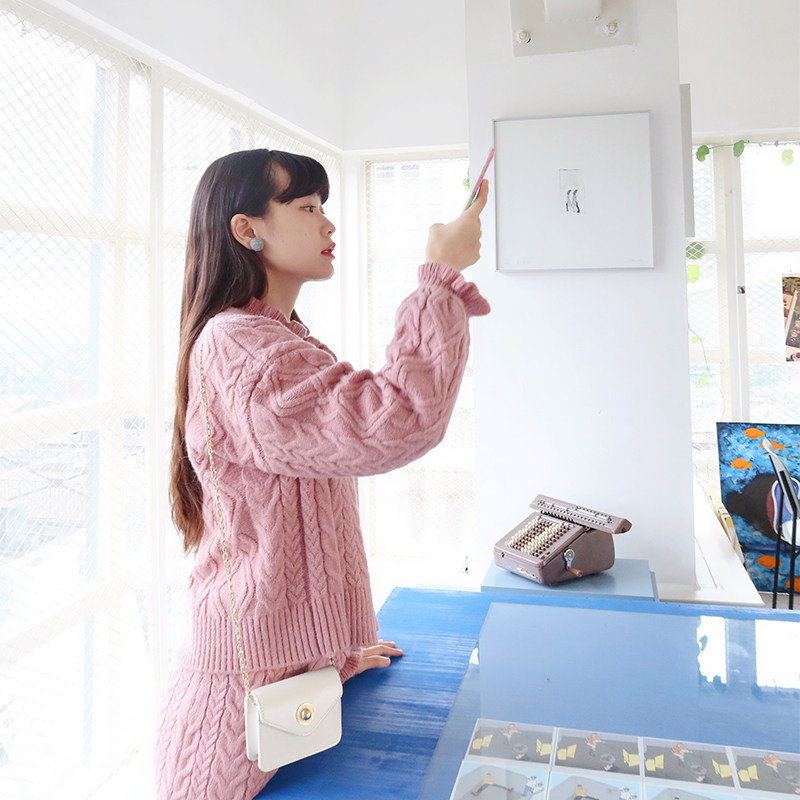 毛衣女宽松外穿原创新款秋冬粉色麻花粗线针织衫慵懒风上衣ins潮